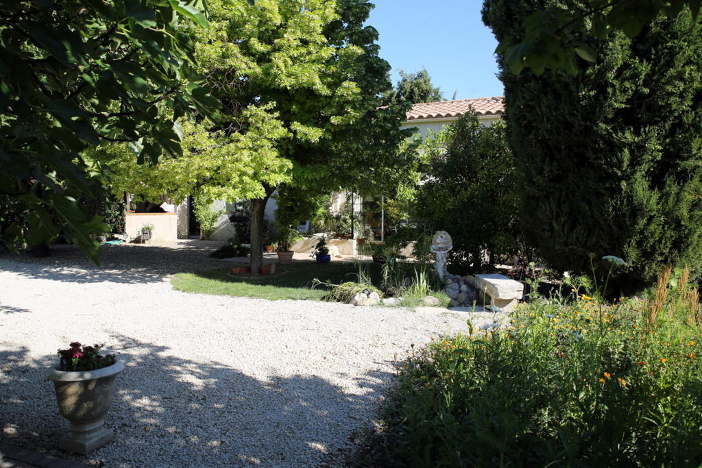 Gite La Gourmandine Saint-Andiol Esterno foto